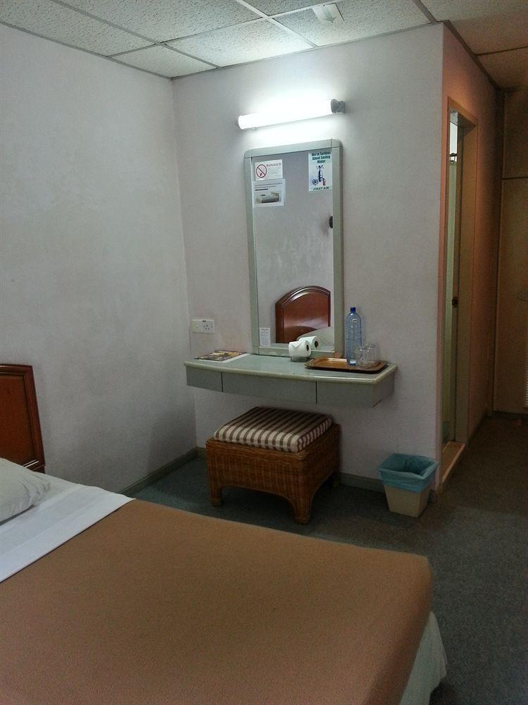 Century Hotel 코타키나발루 외부 사진